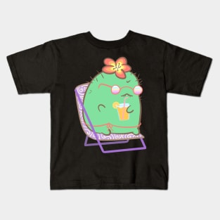 Guild Wars 2- Gourdon the Relaxing Choya Kids T-Shirt